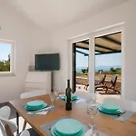 Blato Nyaraló