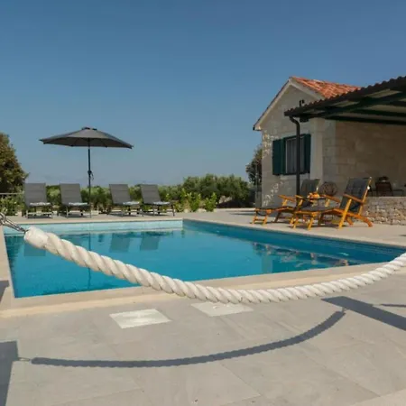 Vakantiehuis Blato